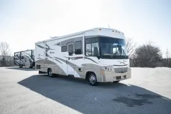 2008 Winnebago Voyage 33V | Thumbnail Photo 8 of 18