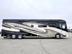 2020 Newmar Dutch Star 4369 | Thumbnail Photo 3 of 31